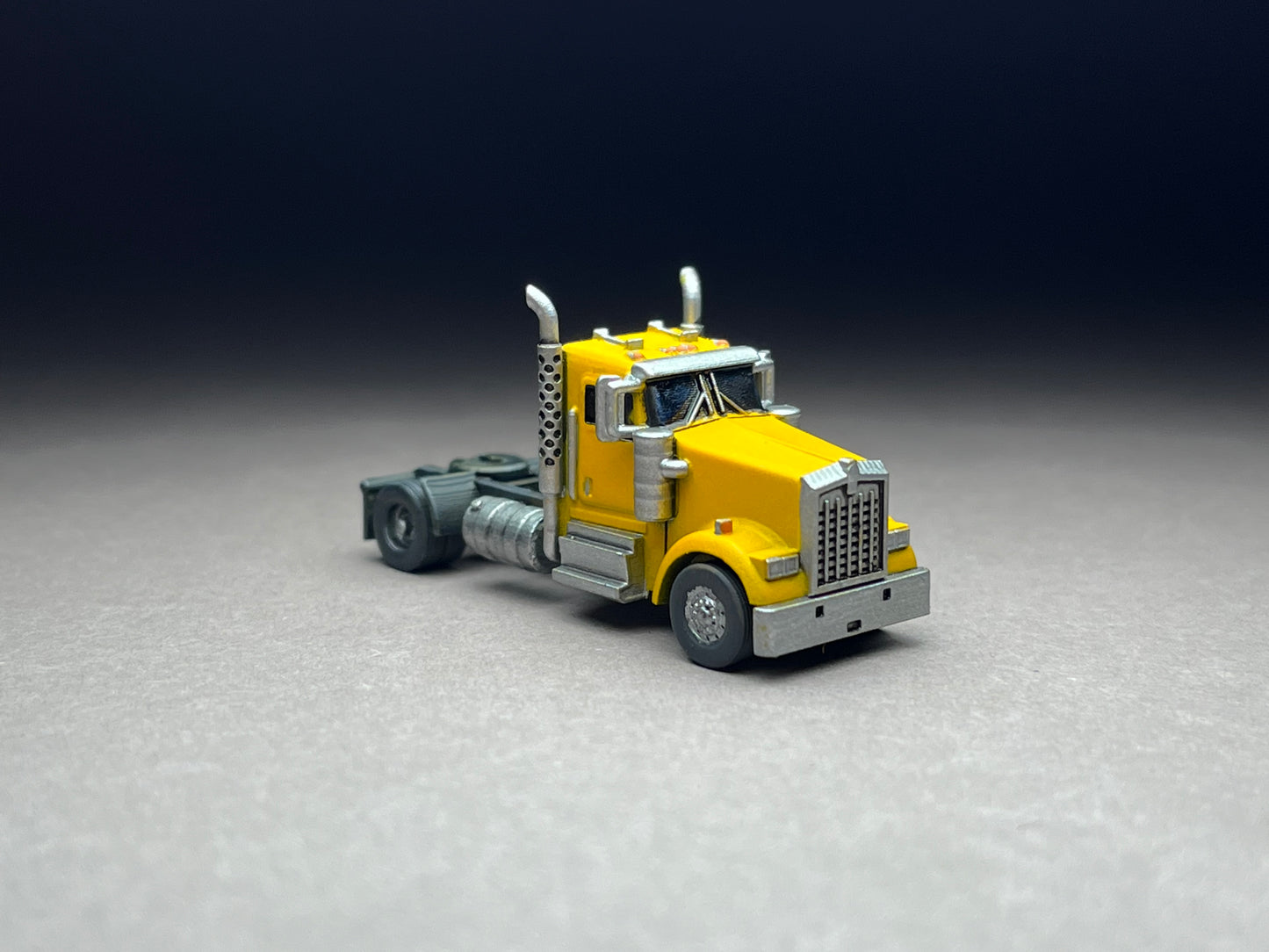 UNPAINTED N Scale (1:160 or 12mm) American W900 LTL "Less Than Load" City Semi - NOT A TOY
