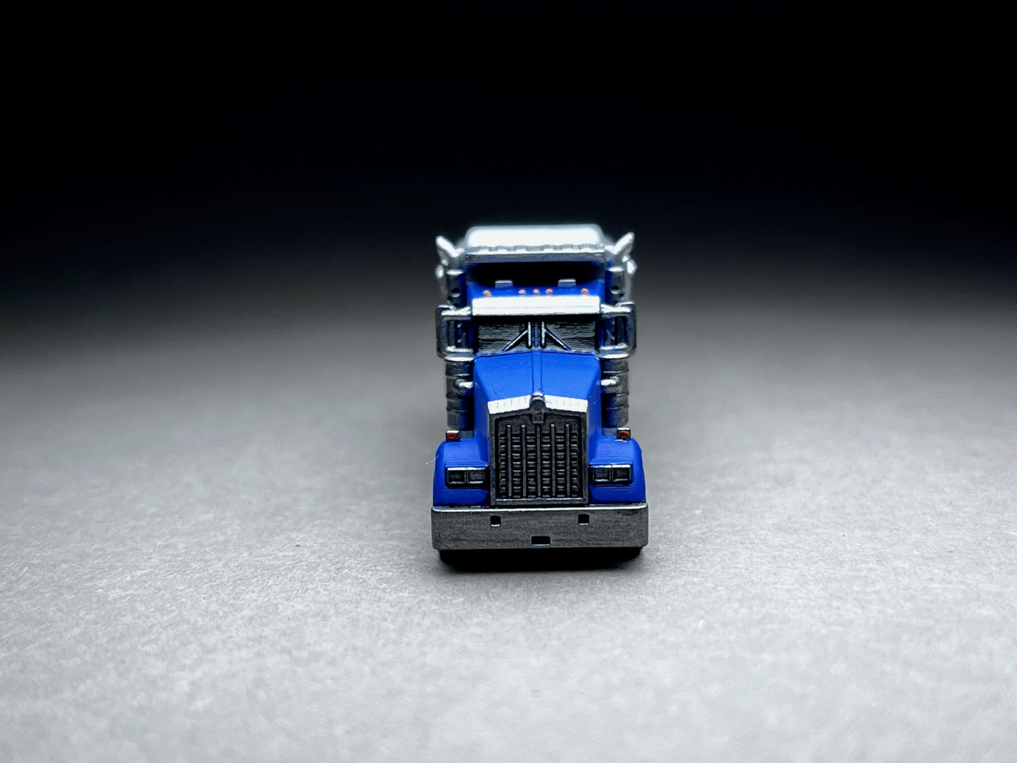 UNPAINTED N Scale (1:160 or 12mm) W900 Dump Truck - NOT A TOY