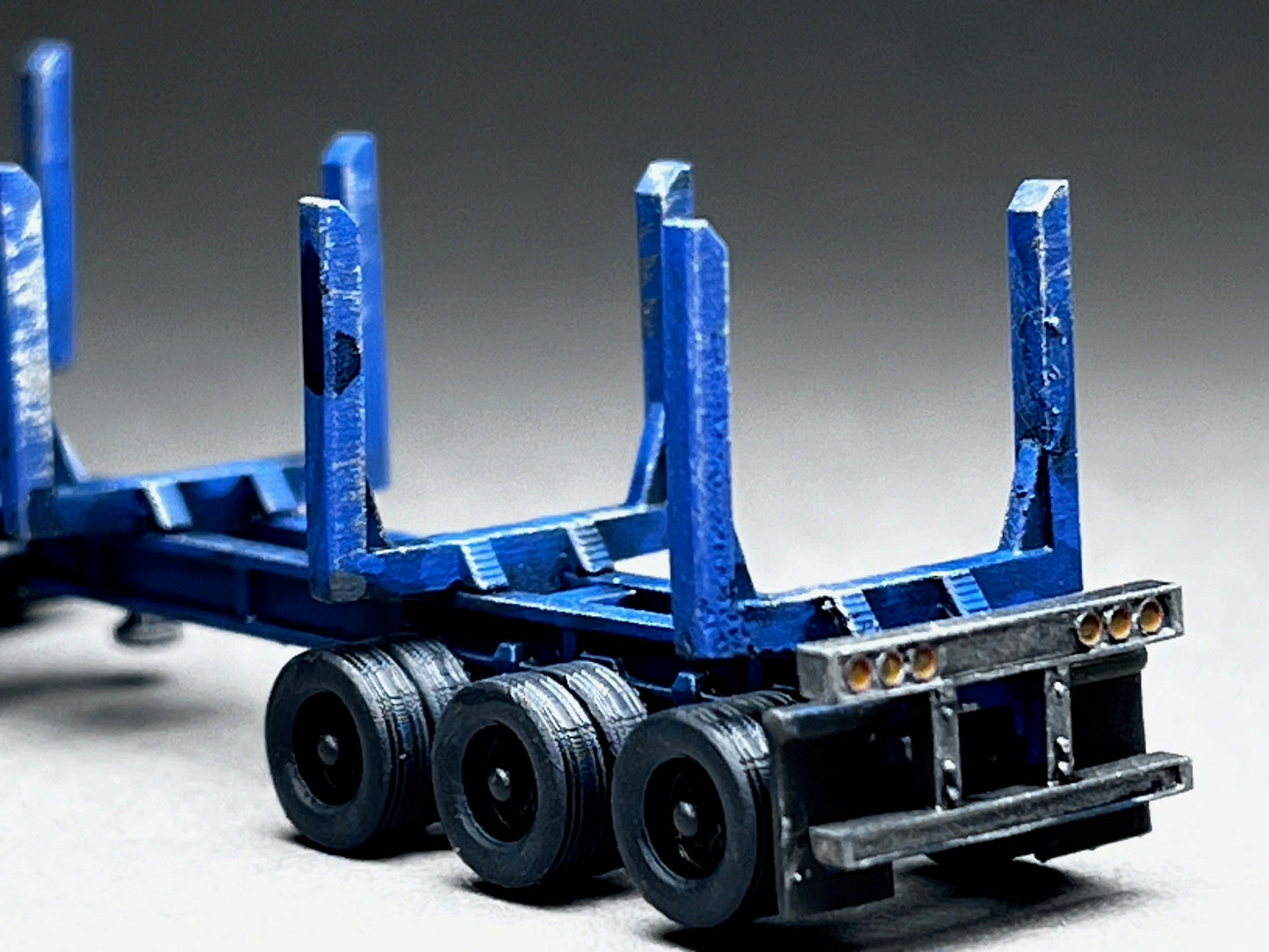 UNPAINTED N Scale (1:160 or 12mm) Logging Trailer "Plantation" Dropcenter (no truck, trailer only) - NOT A TOY