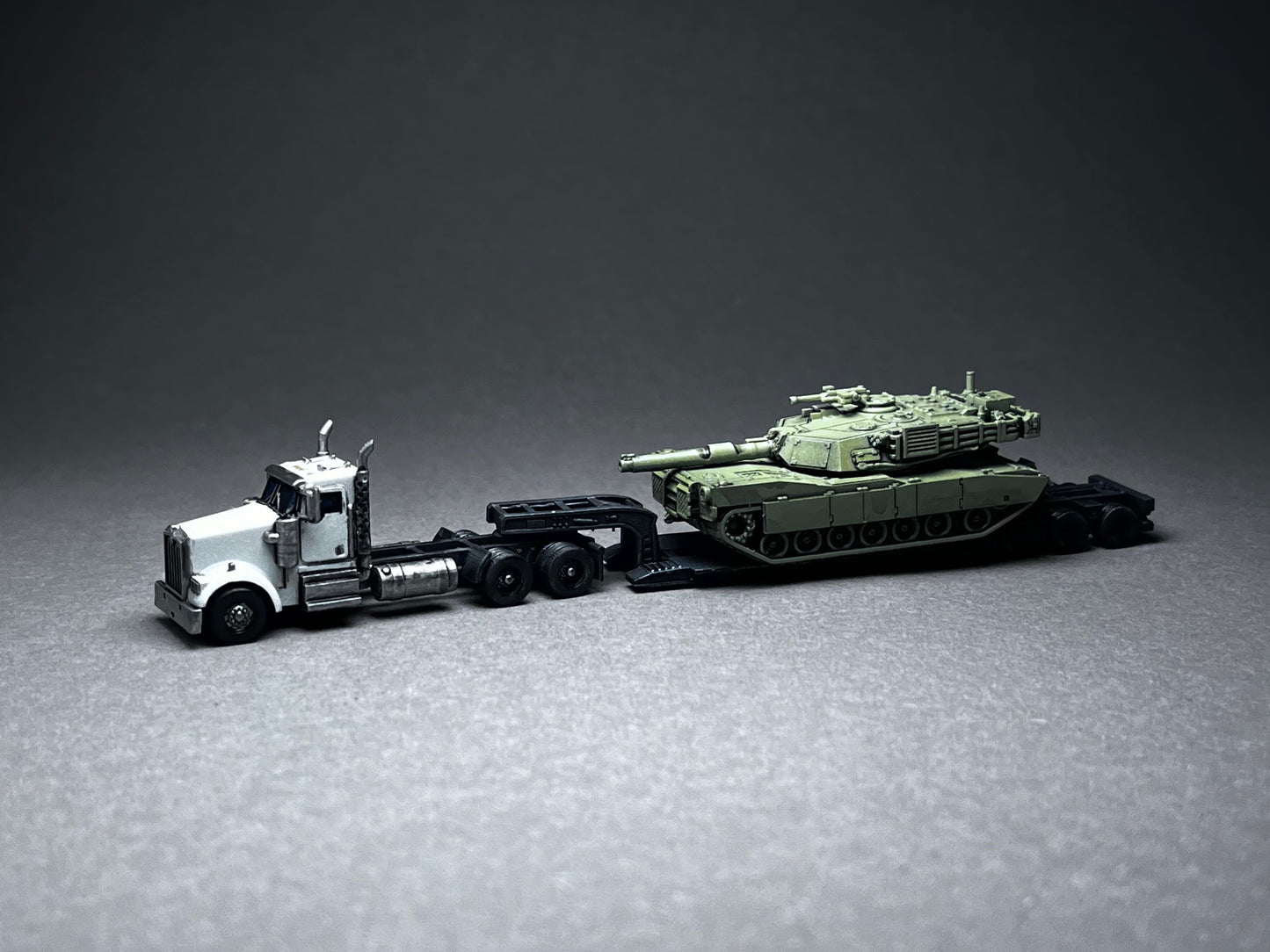 UNPAINTED N Scale (1:160 or 12mm) RGN Lowboy Trailer with deployed outrigs - NOT A TOY