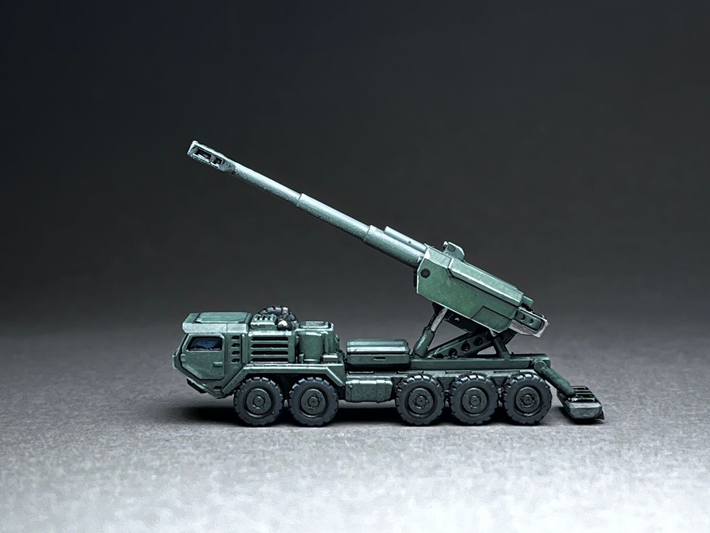 6-8mm scale - One (1) Heavy Tactical Truck - LR Artillery - UNPAINTED, This is NOT a toy!