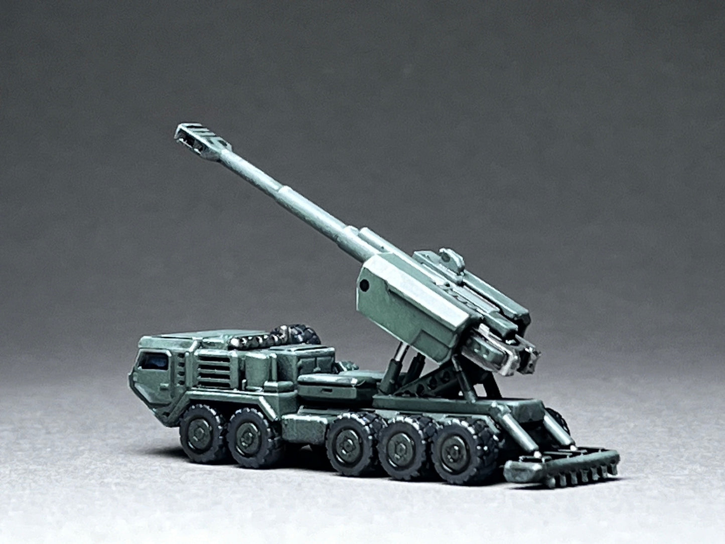 6-8mm scale - One (1) Heavy Tactical Truck - LR Artillery - UNPAINTED, This is NOT a toy!