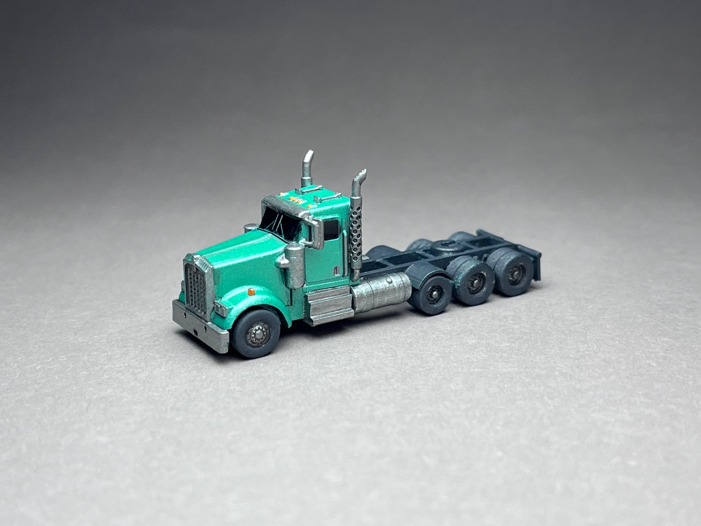 PAINTED N Scale (1:160 or 12mm) W900 Semi truck - NOT A TOY (green)