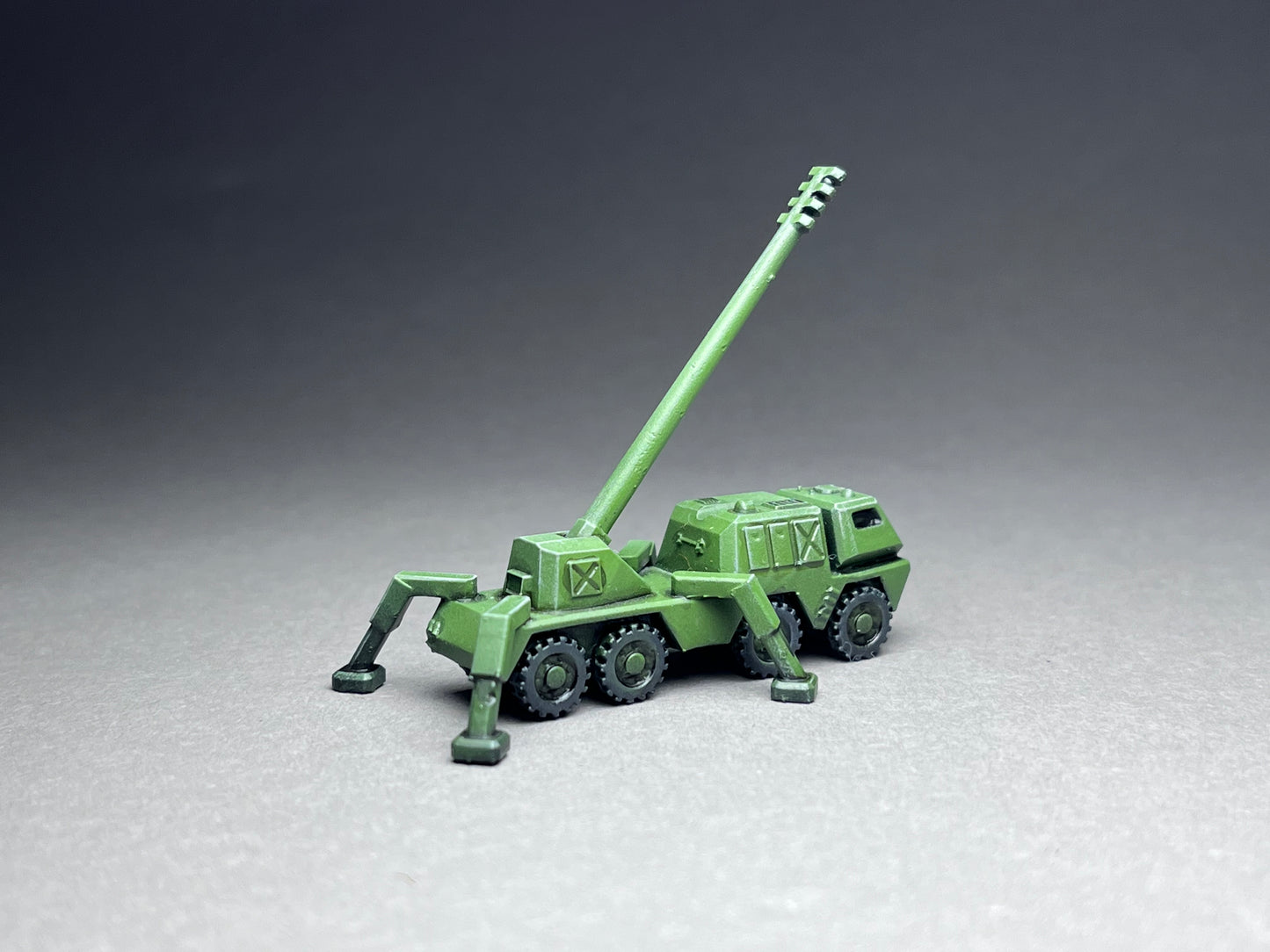 6-8mm scale - Artillery 8x8 Truck- UNPAINTED, This is NOT a toy!