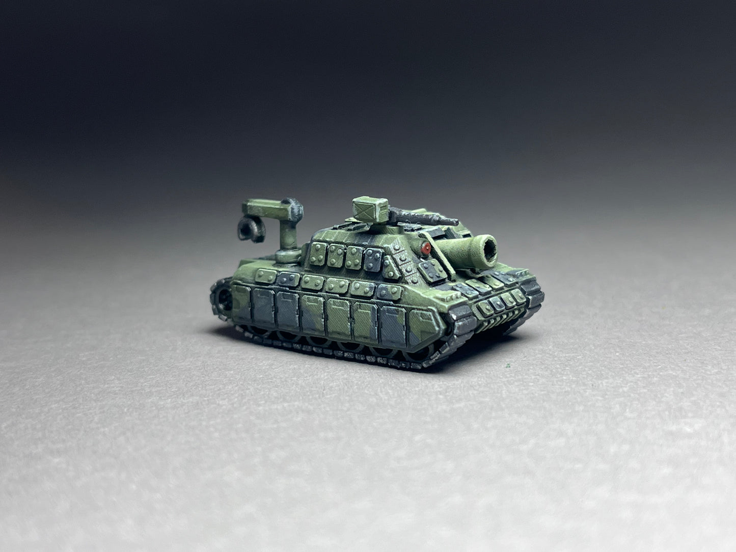 6-8mm scale - Self-propelled Assault Gun "BERTHA"- UNPAINTED, This is NOT a toy!