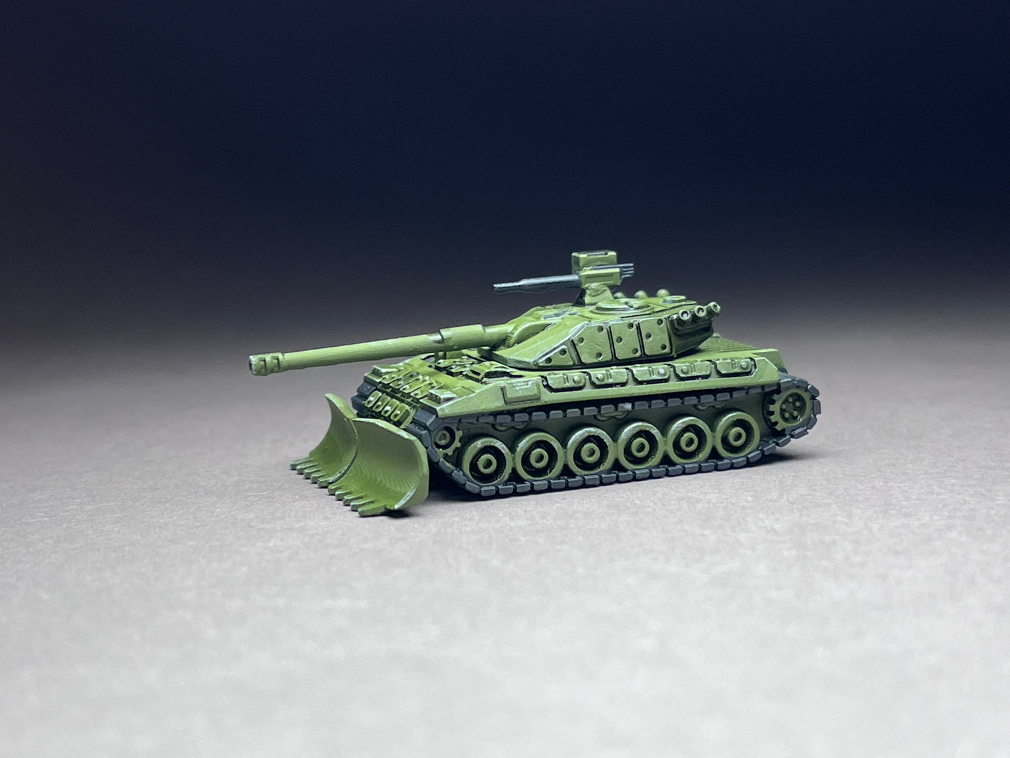 6-8mm scale - Oluja Sweeper Heavy Tank- UNPAINTED, This is NOT a toy!
