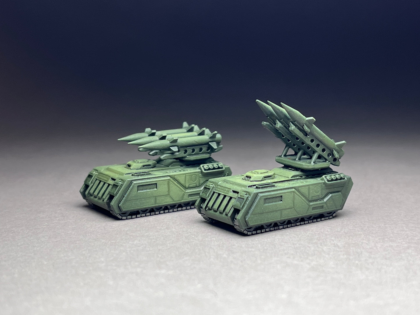 6-8mm scale - One (1) SAM Carrier with Two (2) Missile racks - UNPAINTED, This is NOT a toy!