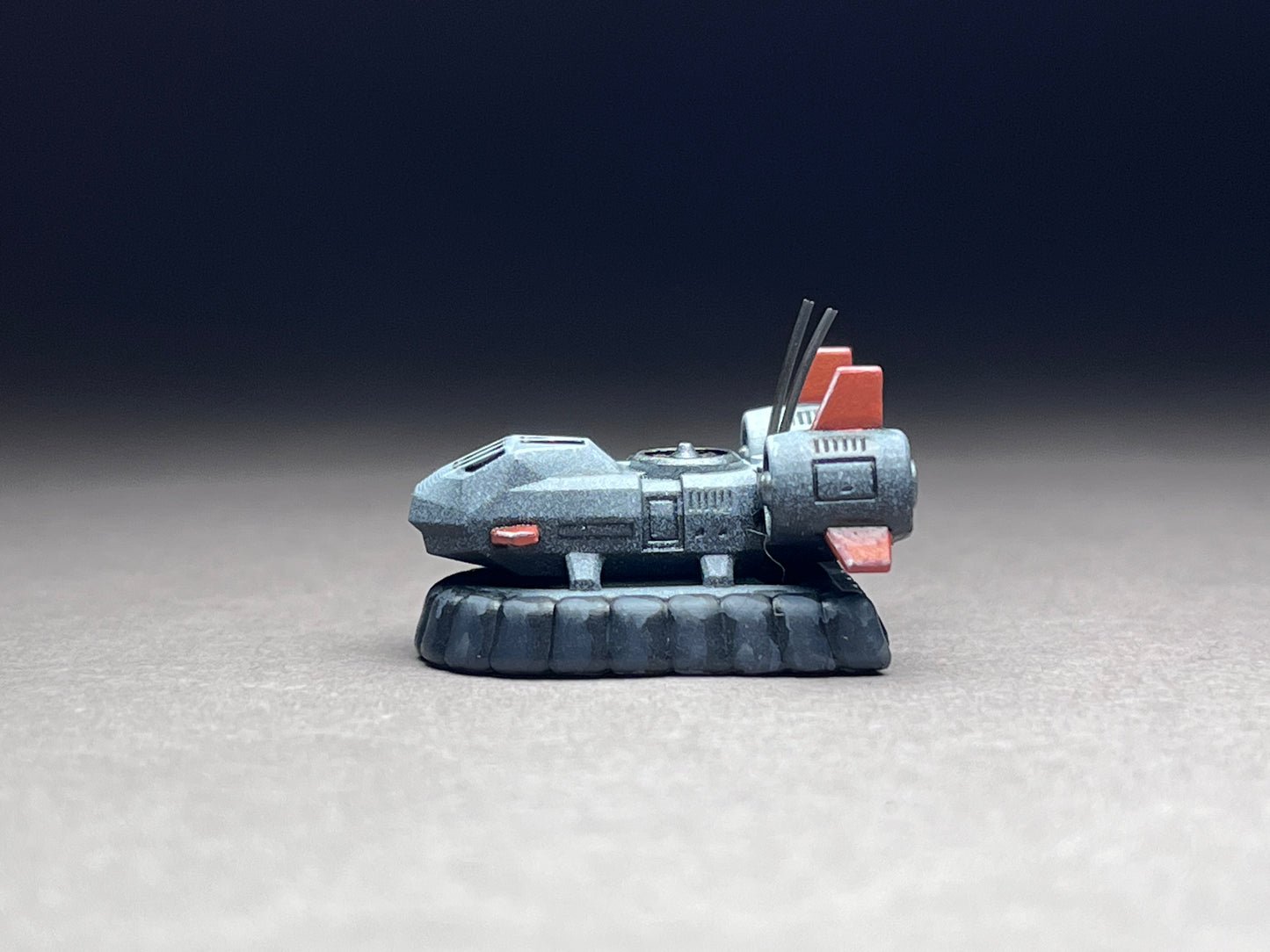 6-8mm scale - Two (2) Light Hovercraft MK2 - UNPAINTED, This is NOT a toy!