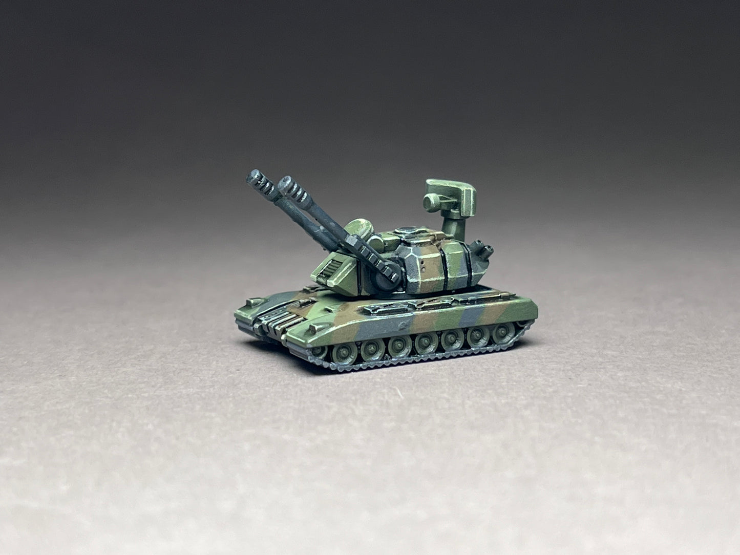 6-8mm scale - Two (2) Duga Light Tank with Twin AC/Anti-Air/CIWS- UNPAINTED, This is not a toy!