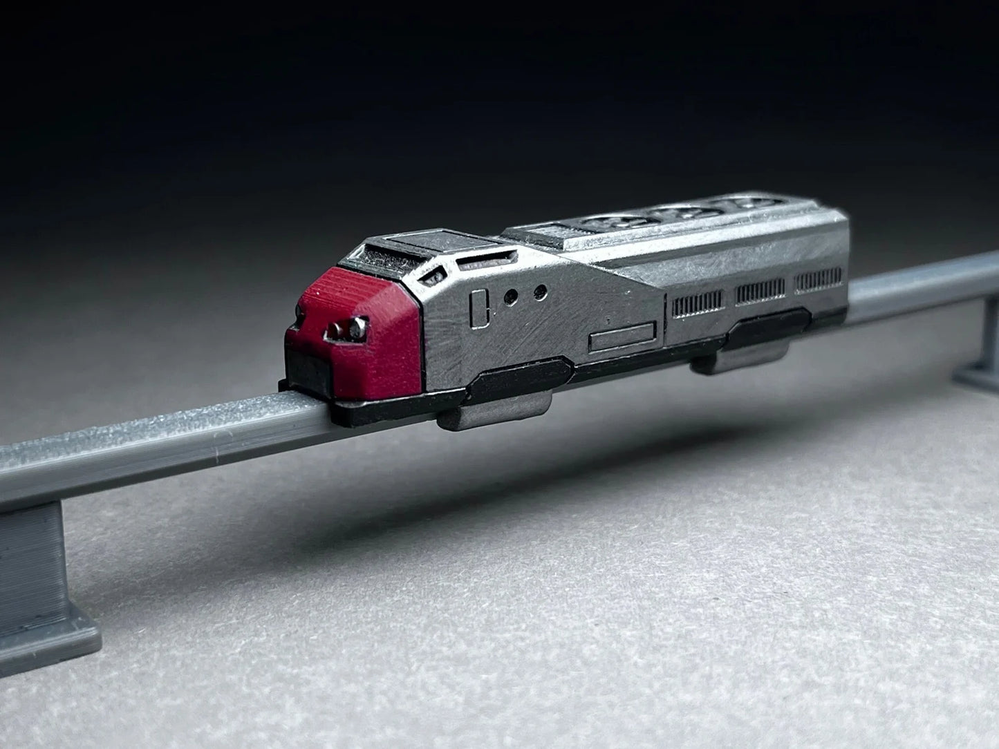 6-8mm scale - Monorail Engine - UNPAINTED, This is NOT a toy - tracks are not included, please read description!