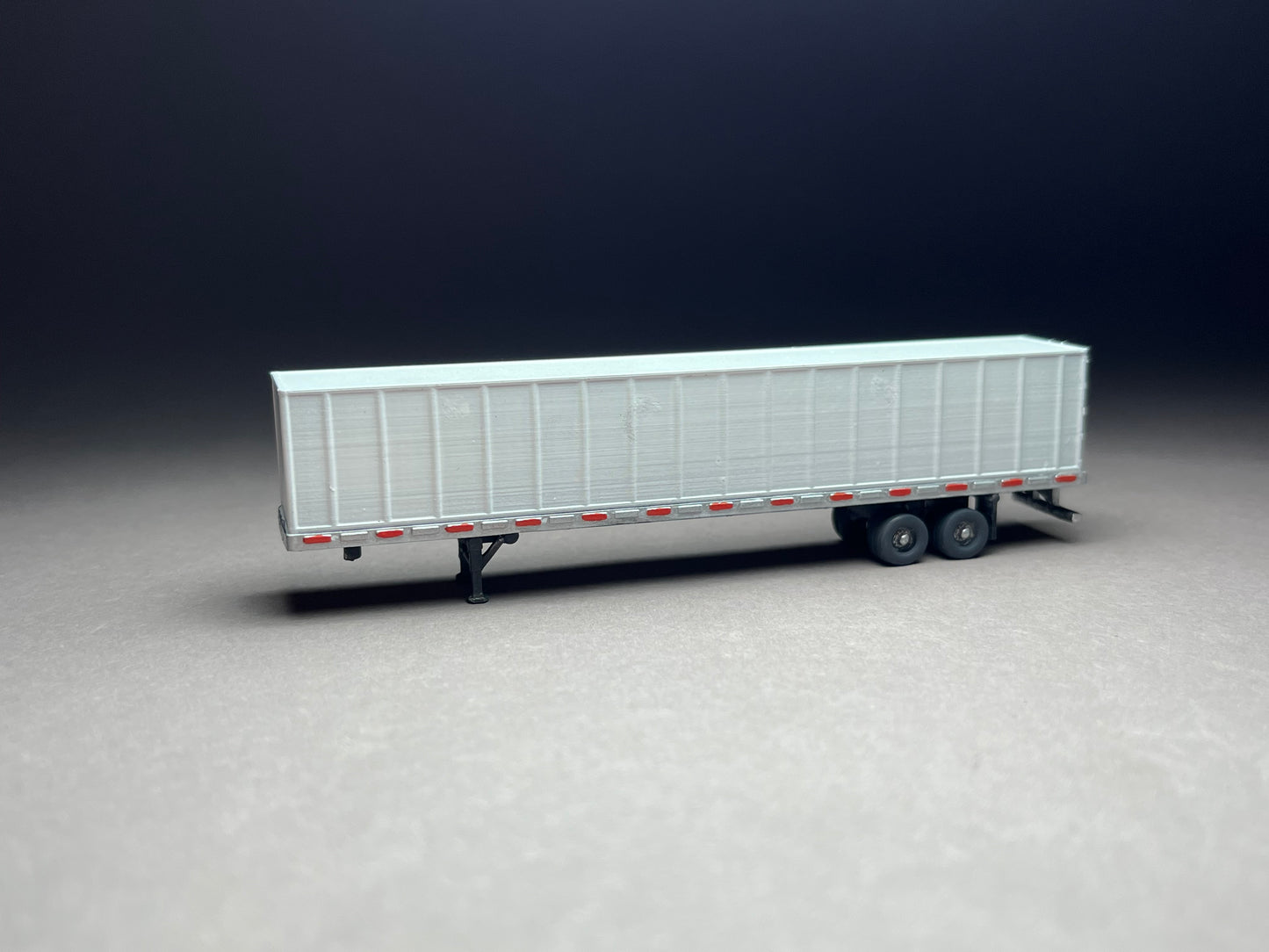 UNPAINTED N Scale (1:160 or 12mm) One (1) 53 foot RoadMax Box Trailer with deployed/transit landing gear - NOT A TOY