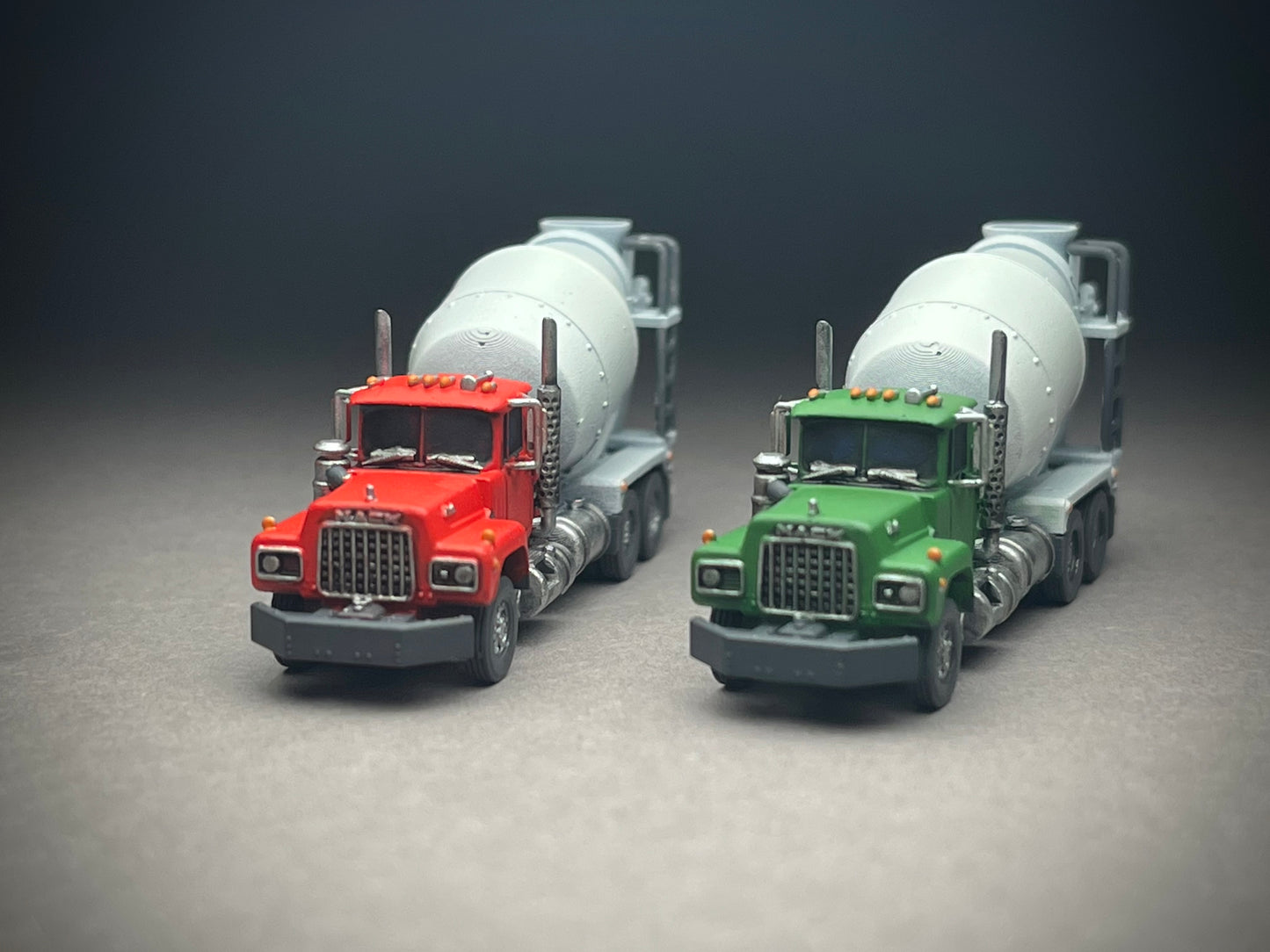 UNPAINTED N Scale (1:160 or 12mm)  Coincrete Mixer Bulldog R Series - NOT A TOY