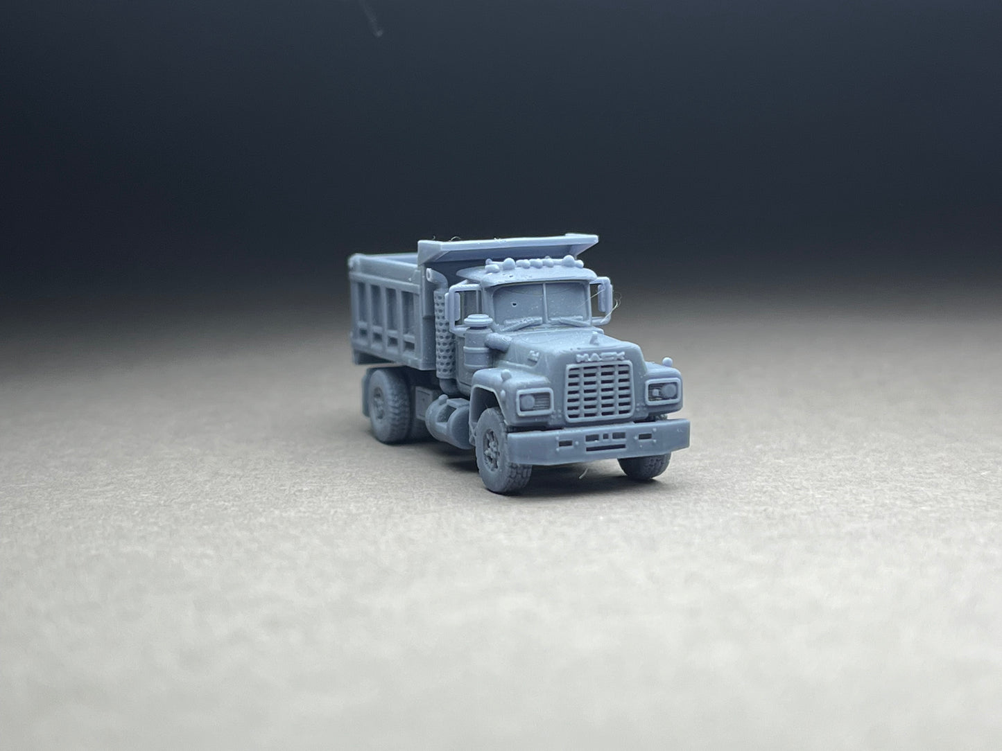 UNPAINTED N Scale (1:160 or 12mm)  Bulldog R Light Duty Dump Truck  - NOT A TOY