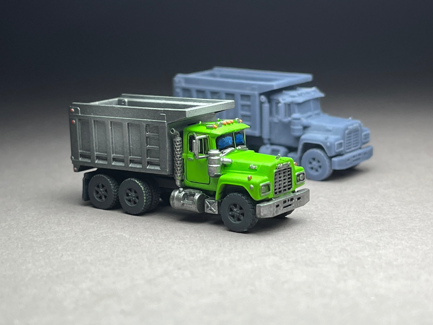 UNPAINTED N Scale (1:160 or 12mm)   Bulldog R Dump Twin axle conversion  - NOT A TOY