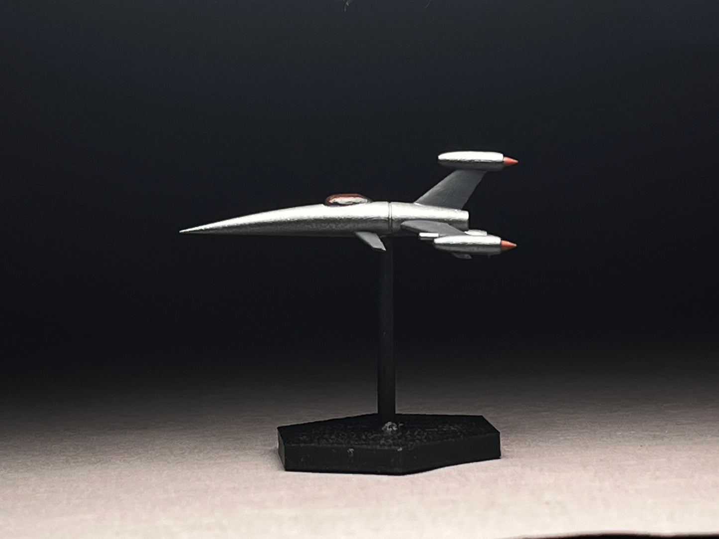 6-8mm scale - Retro Rocket v2, 40mm length, UNPAINTED, This is NOT a toy!