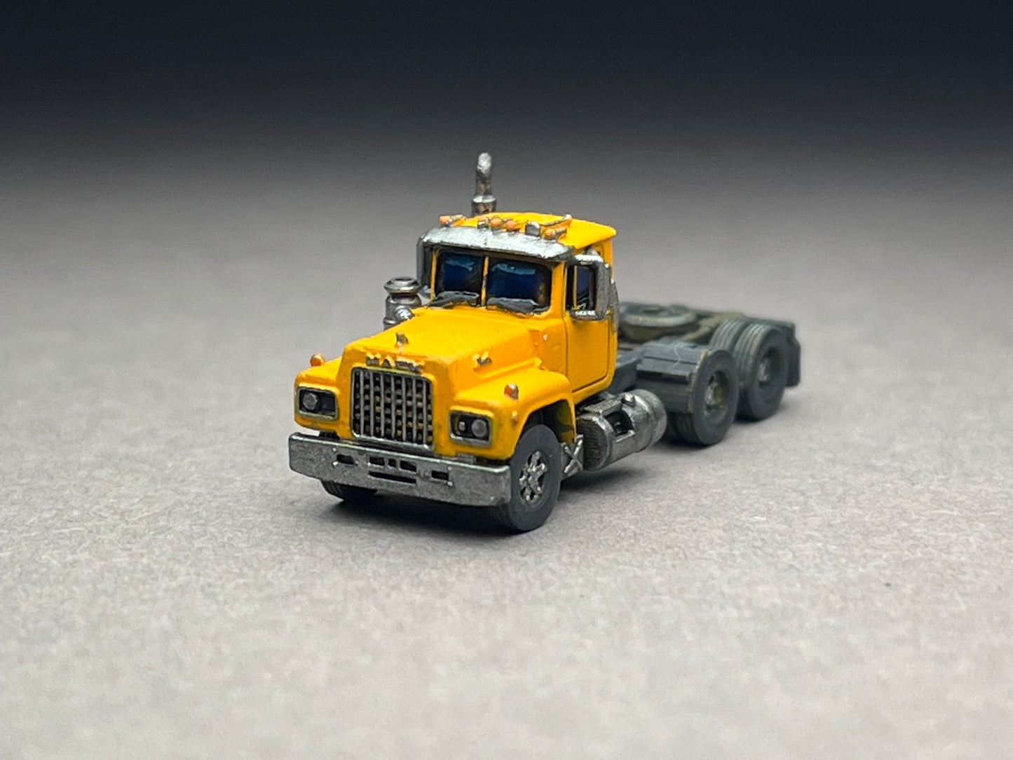 Z Scale (1:220) UNPAINTED One (1) American Bullkdog R-series Semi Truck - NOT a toy!