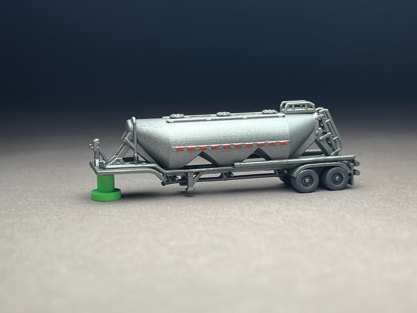 Z Scale (1:220) UNPAINTED One (1) Pneumatic Trailer - NOT a toy!
