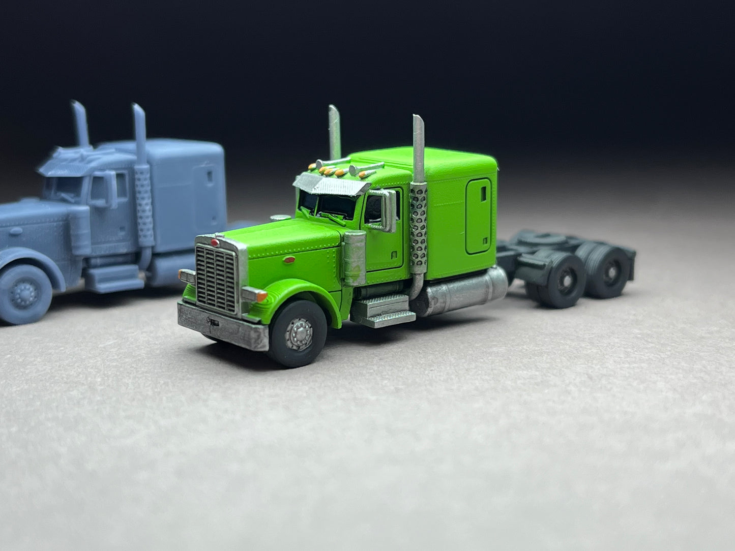 UNPAINTED N Scale (1:160 or 12mm) p379, Long nose, Flattop sleeper , 265 wheelbase, straight stacks - NOT a toy!