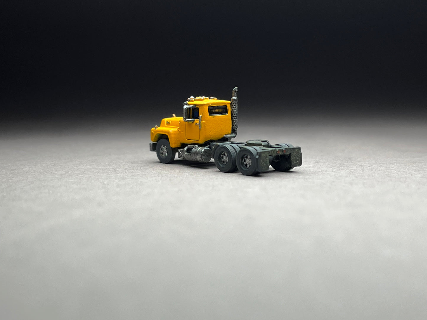 Z Scale (1:220) UNPAINTED One (1) American Bullkdog R-series Semi Truck - NOT a toy!