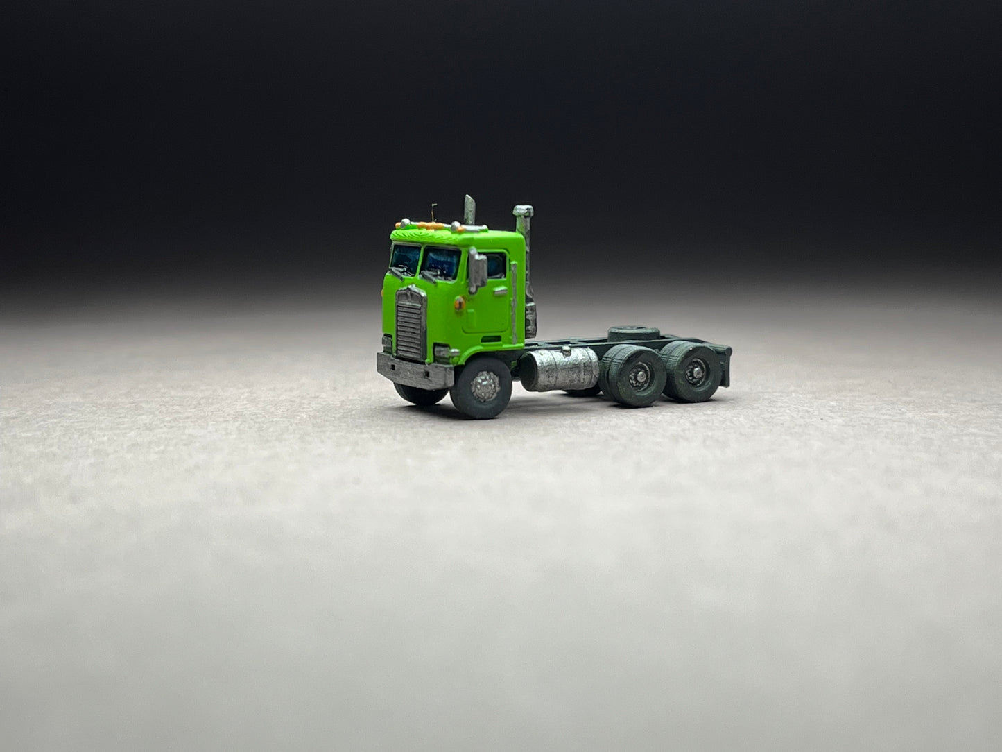 Z Scale (1:220) UNPAINTED One (1) American K100 Semi Truck - NOT a toy!