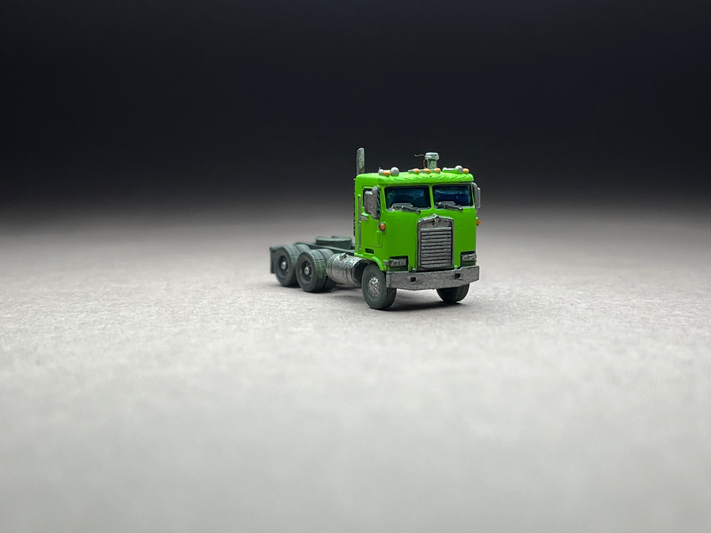Z Scale (1:220) UNPAINTED One (1) American K100 Semi Truck - NOT a toy!