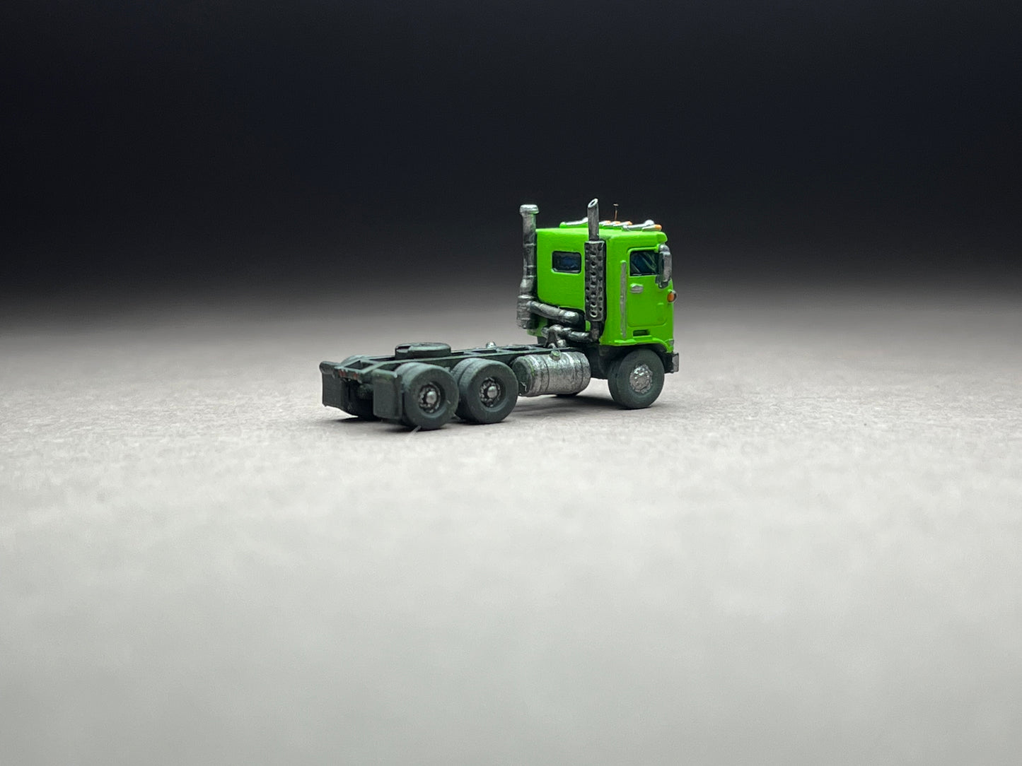 Z Scale (1:220) UNPAINTED One (1) American K100 Semi Truck - NOT a toy!