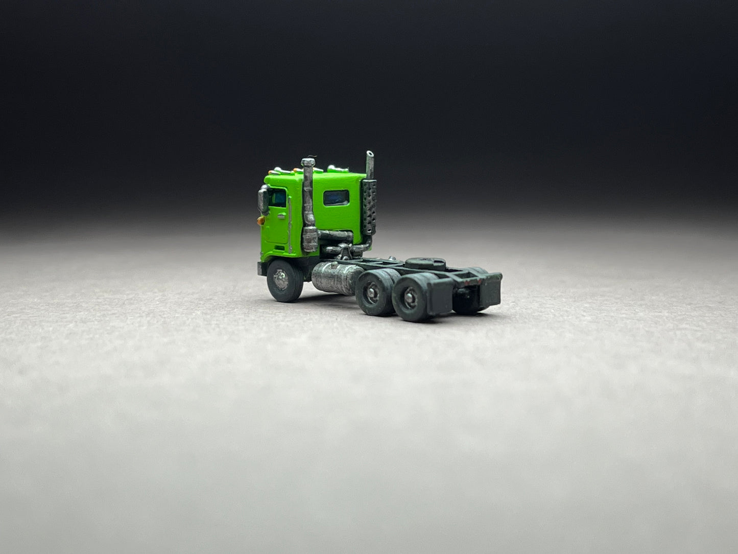 Z Scale (1:220) UNPAINTED One (1) American K100 Semi Truck - NOT a toy!