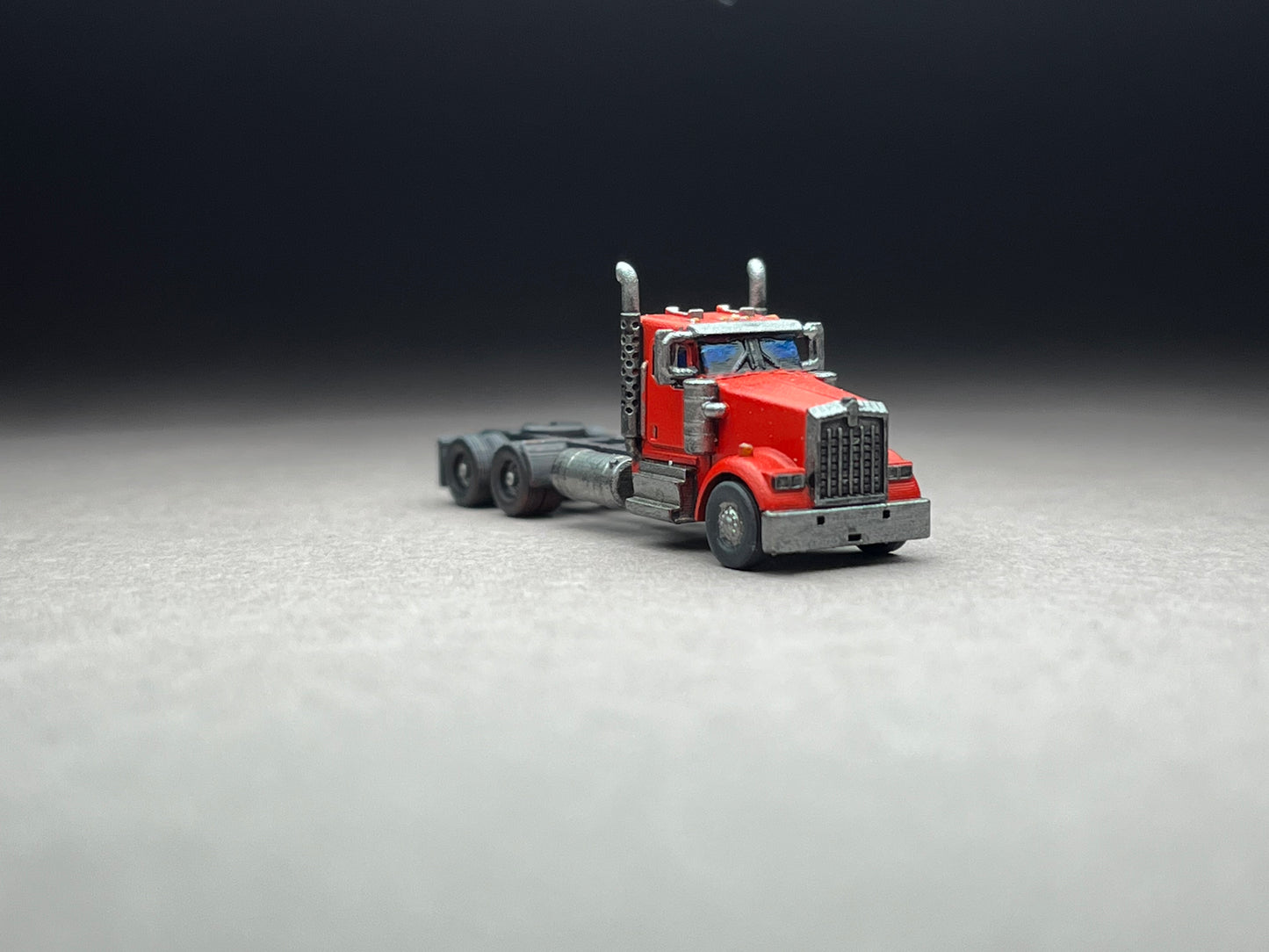Z Scale (1:220) UNPAINTED One (1) American W900 Semi Truck - NOT a toy!