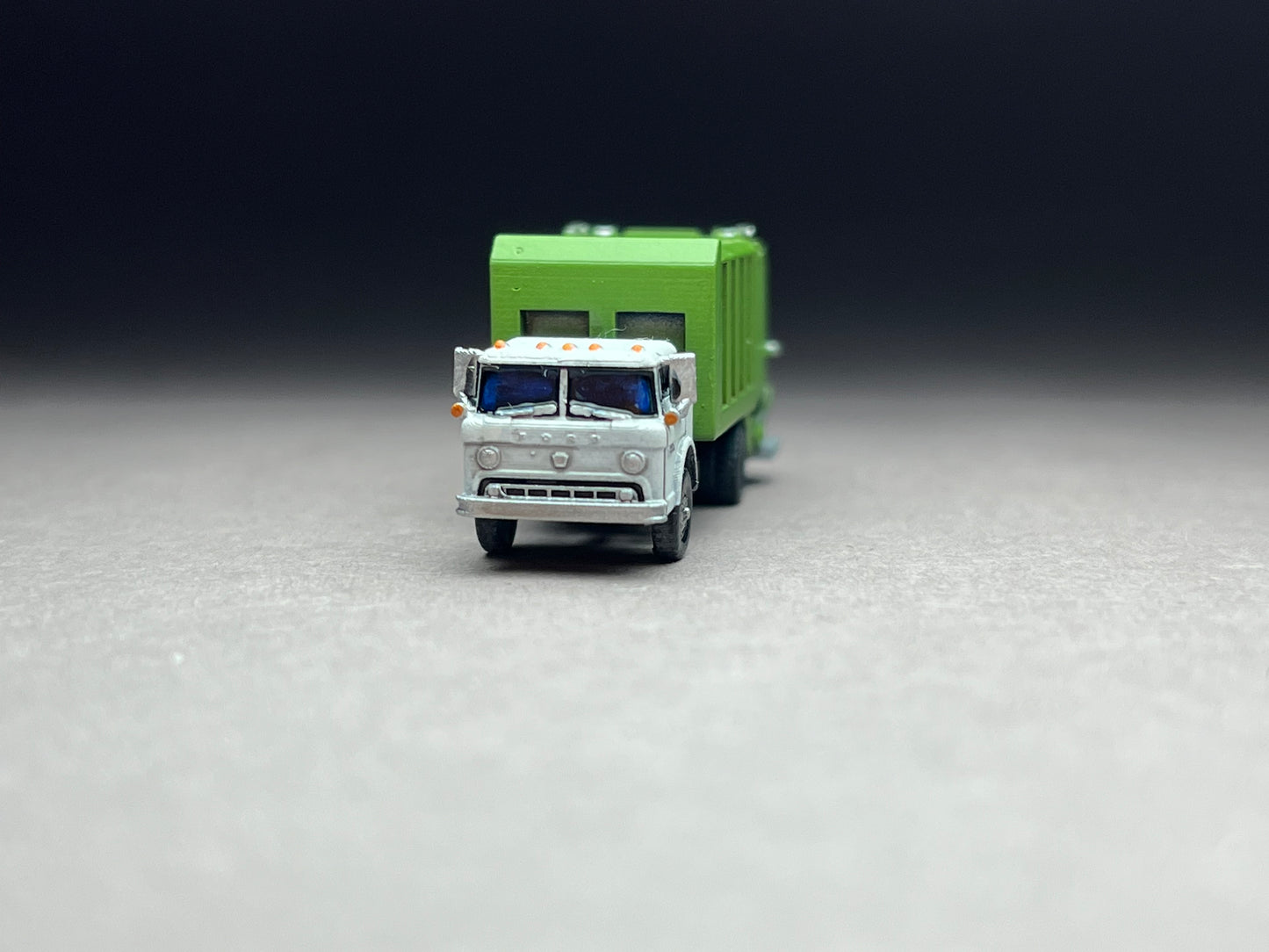 Z Scale (1:220) UNPAINTED One (1) C-series Garbage Truckl with Crew - NOT a toy!