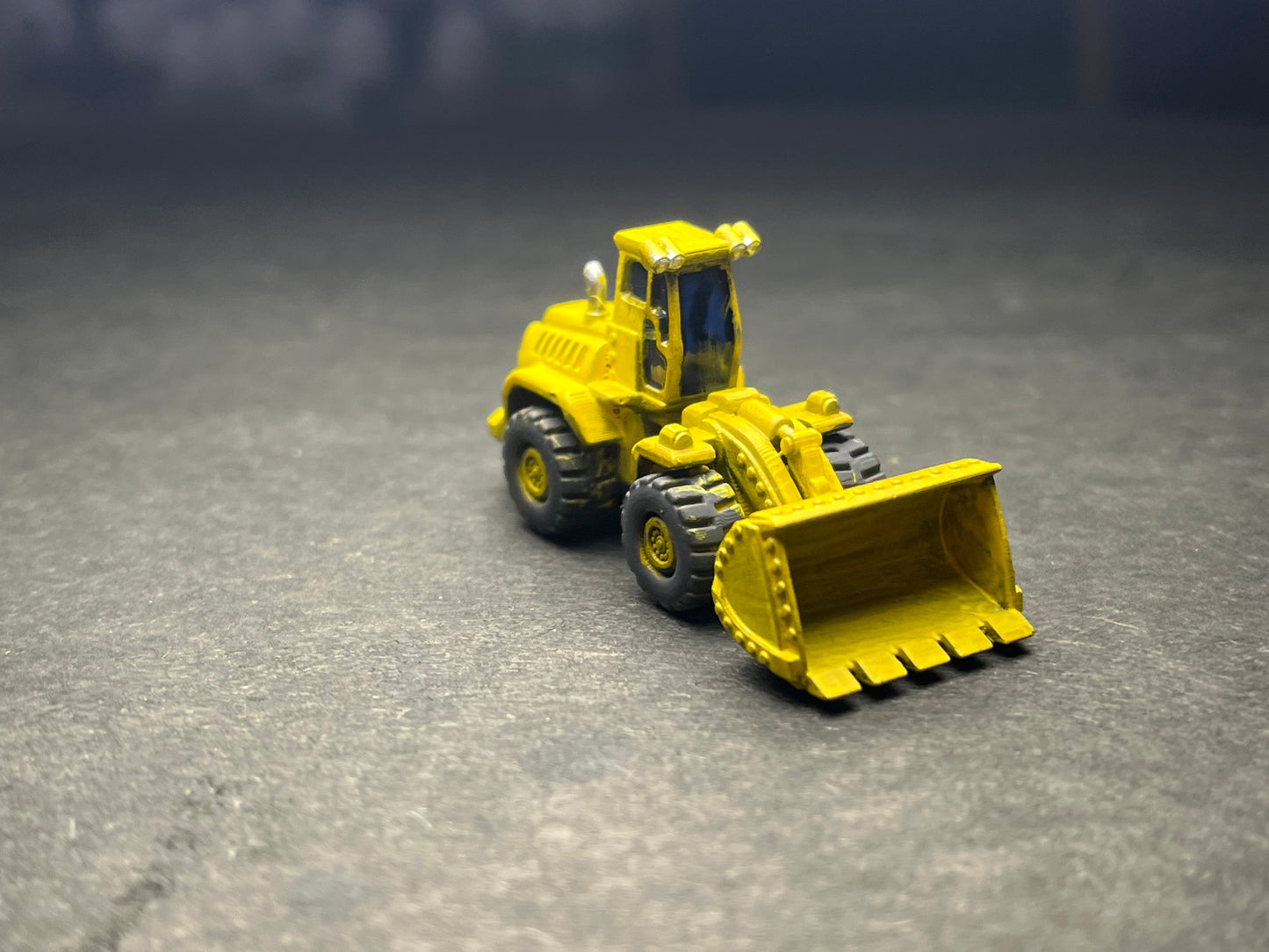 PAINTED N Scale (1:160) Front Loader