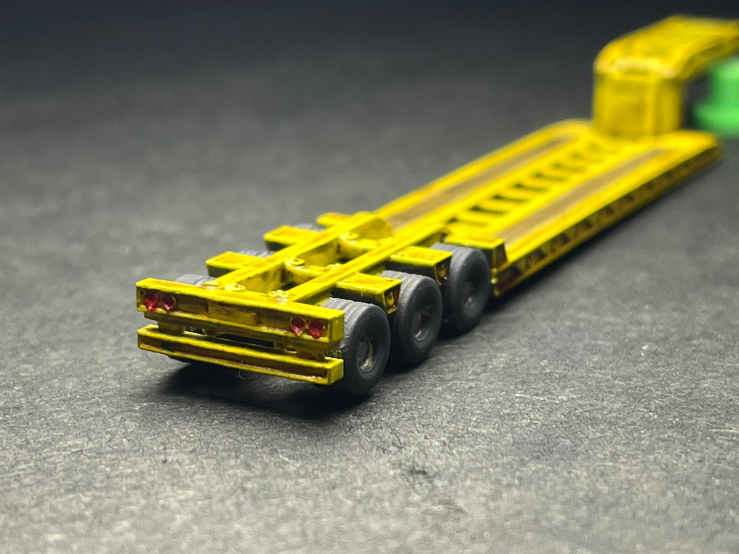 PAINTED N Scale (1:160) Excavator - RGN Lowboy (Yellow)