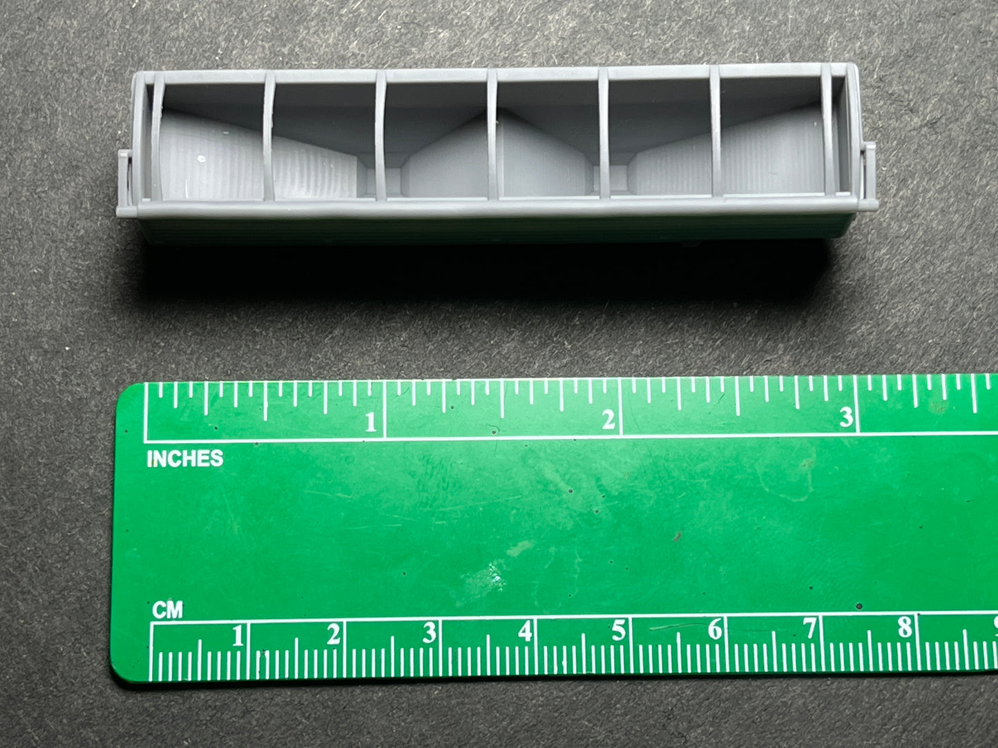 N Scale (1:160) - One (1) 40 foot Open Top Grain Trailer in transit (trailer only, no truck!) - UNPAINTED, this is NOT a toy!