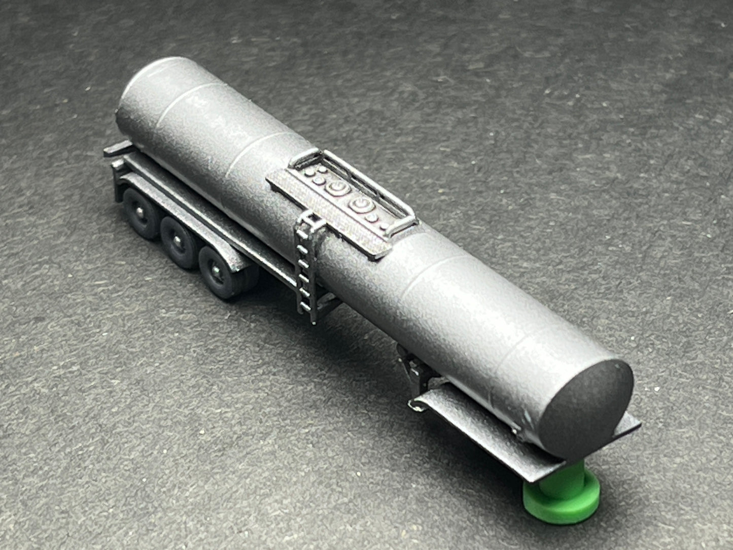Z Scale (1:220) UNPAINTED One (1) 3A Sanitary Tanker Trailer - NOT a toy!
