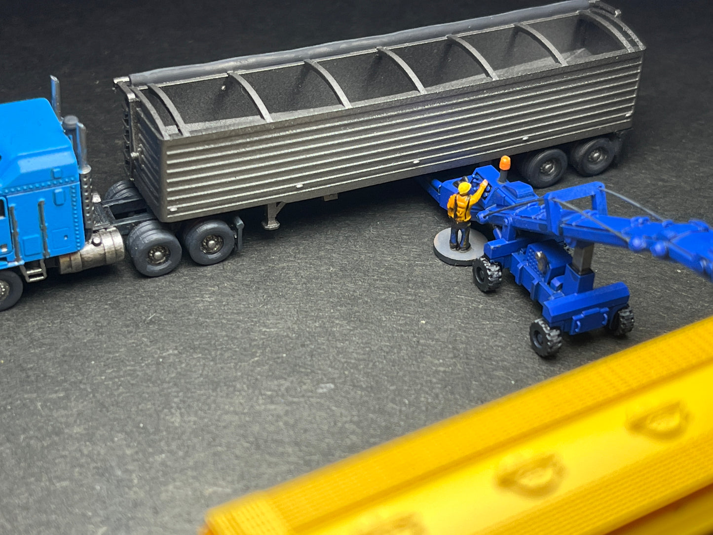 HO/N/Z Scale (pick your scale) UNPAINTED Transloader, NOT a toy