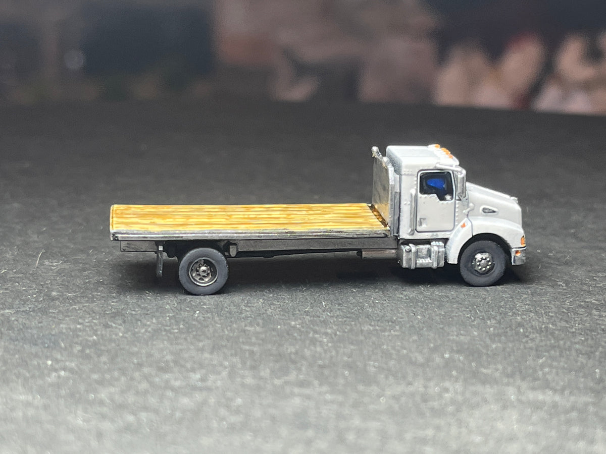 UNPAINTED N Scale (1:160 or 12mm) T300, Flatbed - NOT a toy!