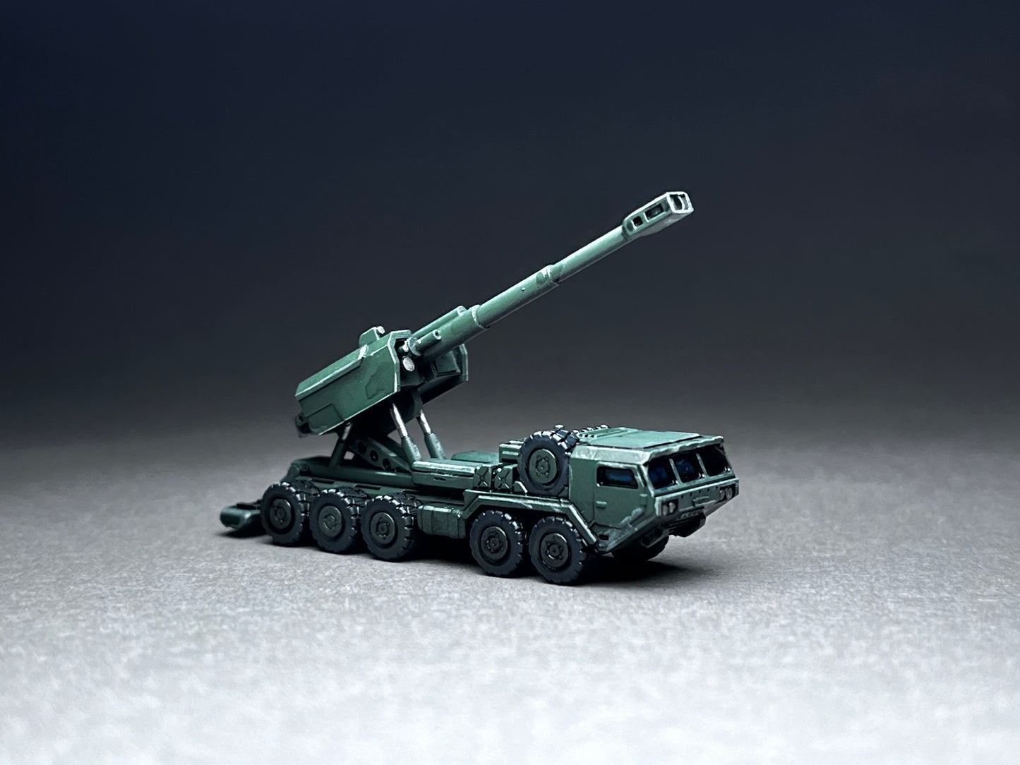 6-8mm scale - One (1) Heavy Tactical Truck - LR Artillery - UNPAINTED, This is NOT a toy!