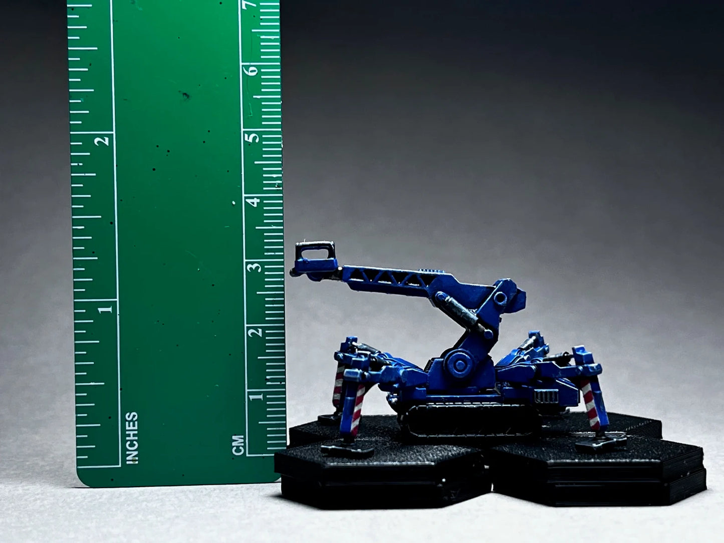 6-8mm scale - Service Crawler - Retracted mid-height boom - UNPAINTED, This is NOT a toy!
